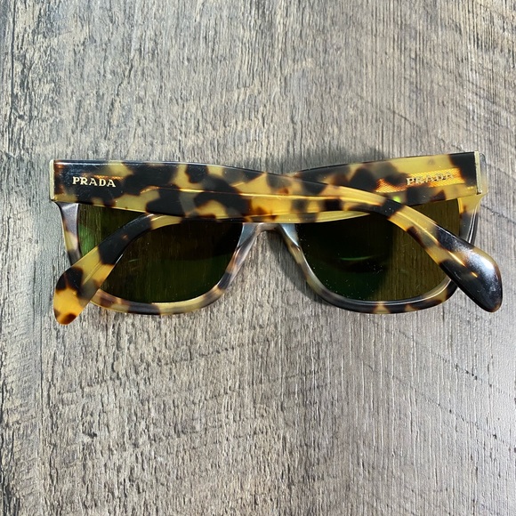 PRADA SPR 07P 7S0 9S1 Sunglasses Tortoise - Picture 2 of 7